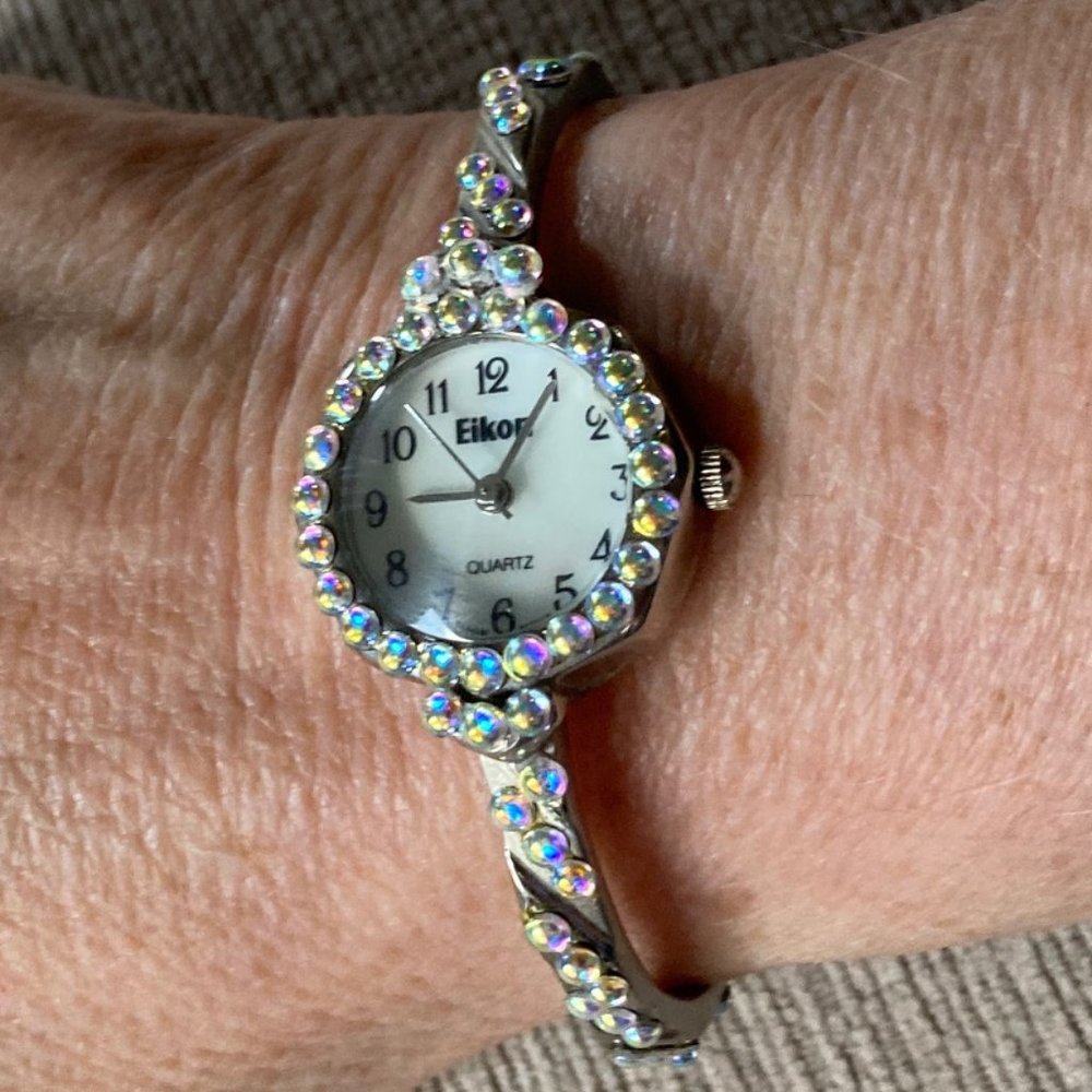 Eikon Quartz Watch With Crystals - needs new battery - Vintage